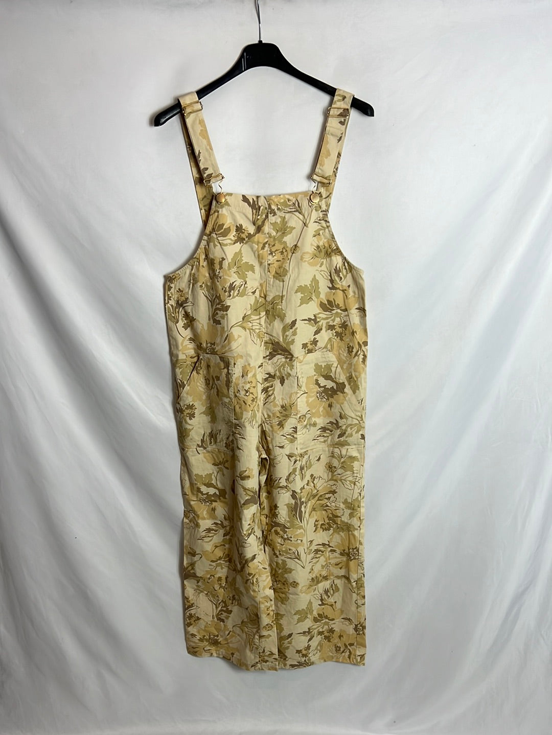 ZARA.Peto beige flores T.s