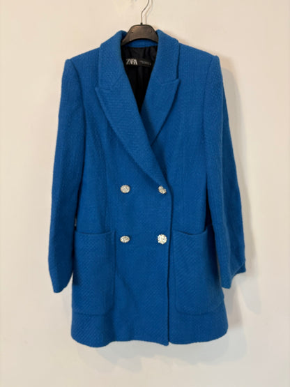ZARA. Blazer larga tweed botones joya