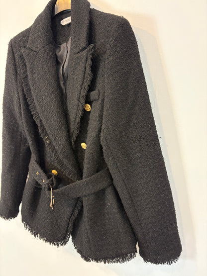 ALEXANDRA NEEL. Chaqueta tweed negra cinturón