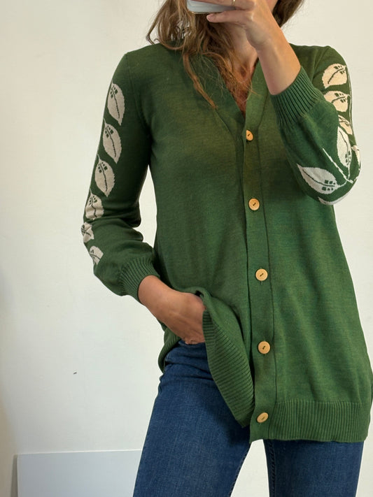 LA CASITA DE WENDY. Chaqueta lana verde hojas