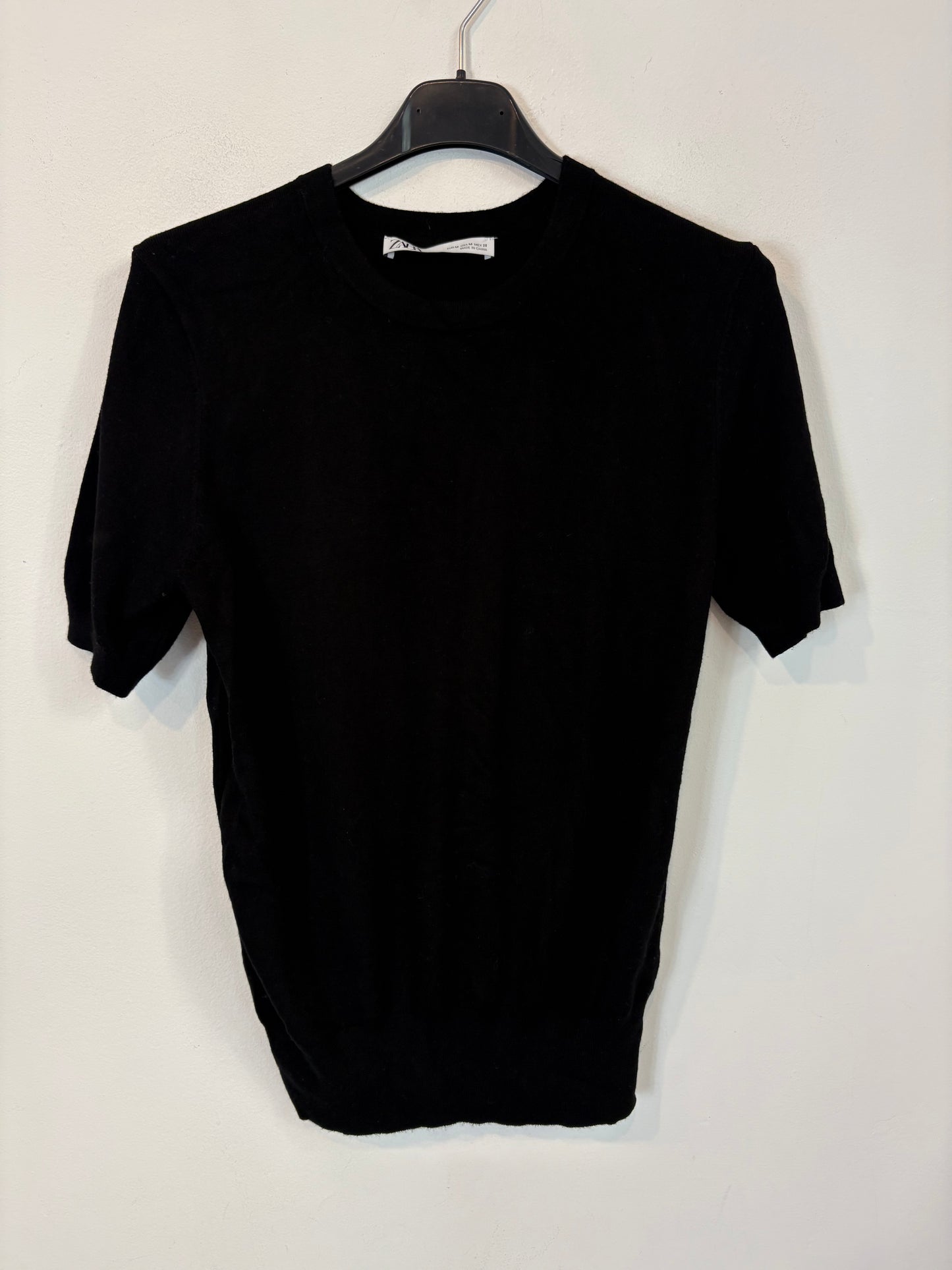 ZARA. Black stretch knit top. TM