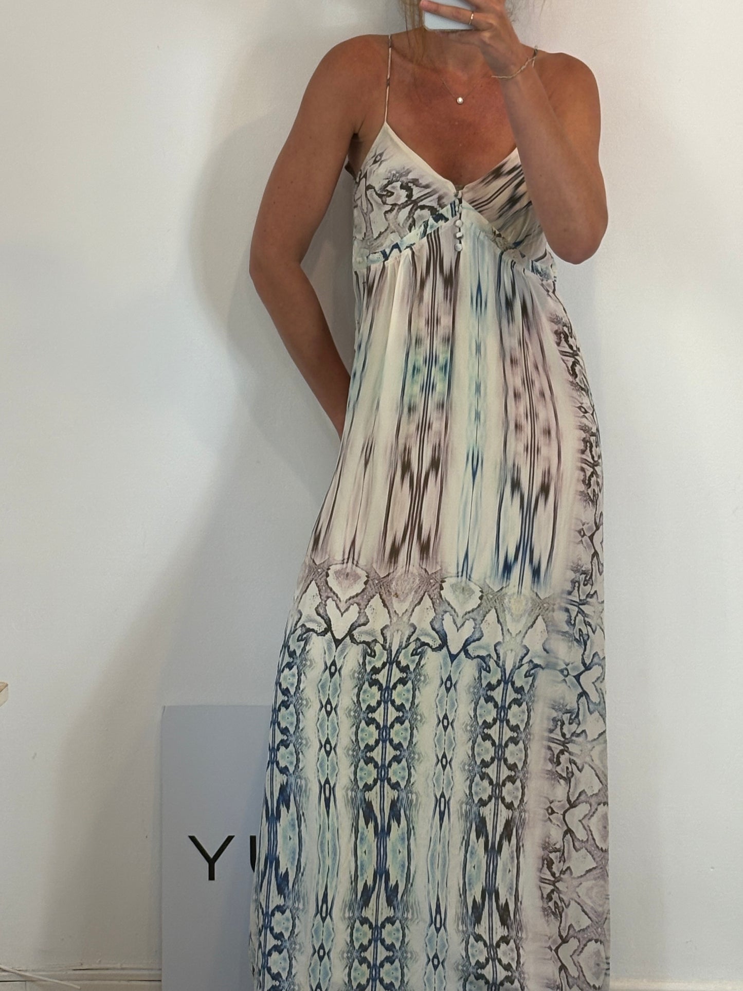 BDBA. Vestido largo fluido estampado. T 38