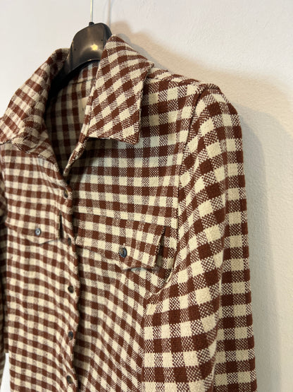 SÉZANE. Camisa textura vichy marrón. T XS