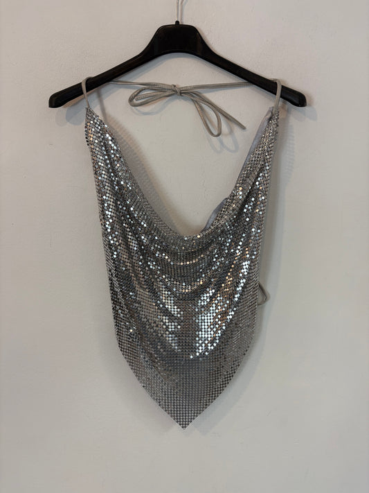 OTRAS. Top plateado aluminio