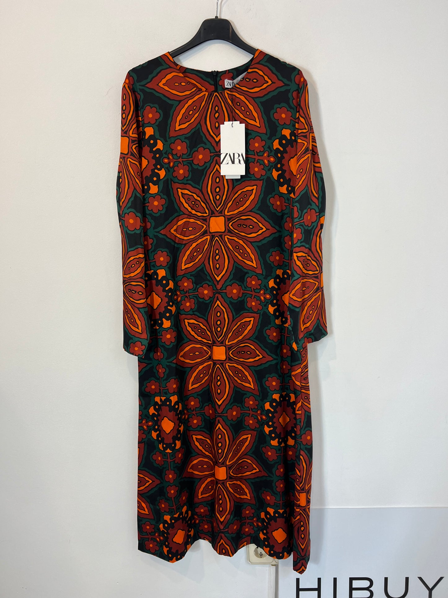 ZARA. Long printed dress. TL