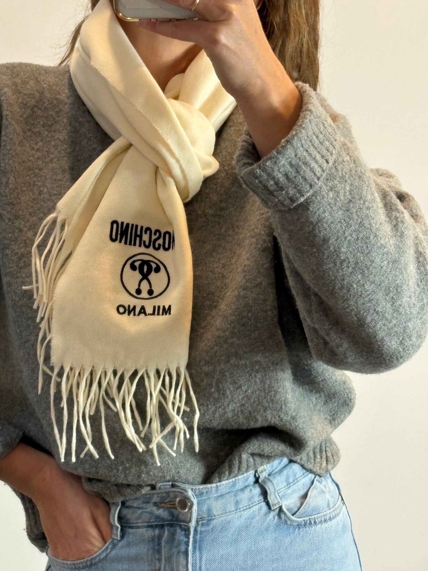 MOSCHINO. Bufanda lana logo