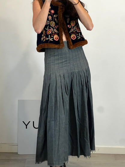 ZARA. Falda larga gris efecto denim