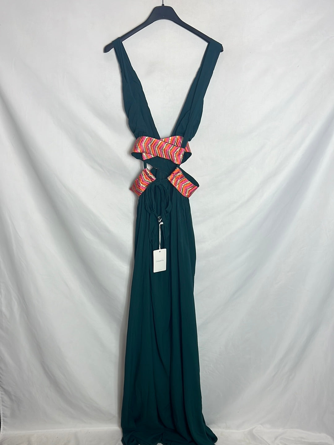 ONDA DE MAR. vestido largo verde detalles Tm