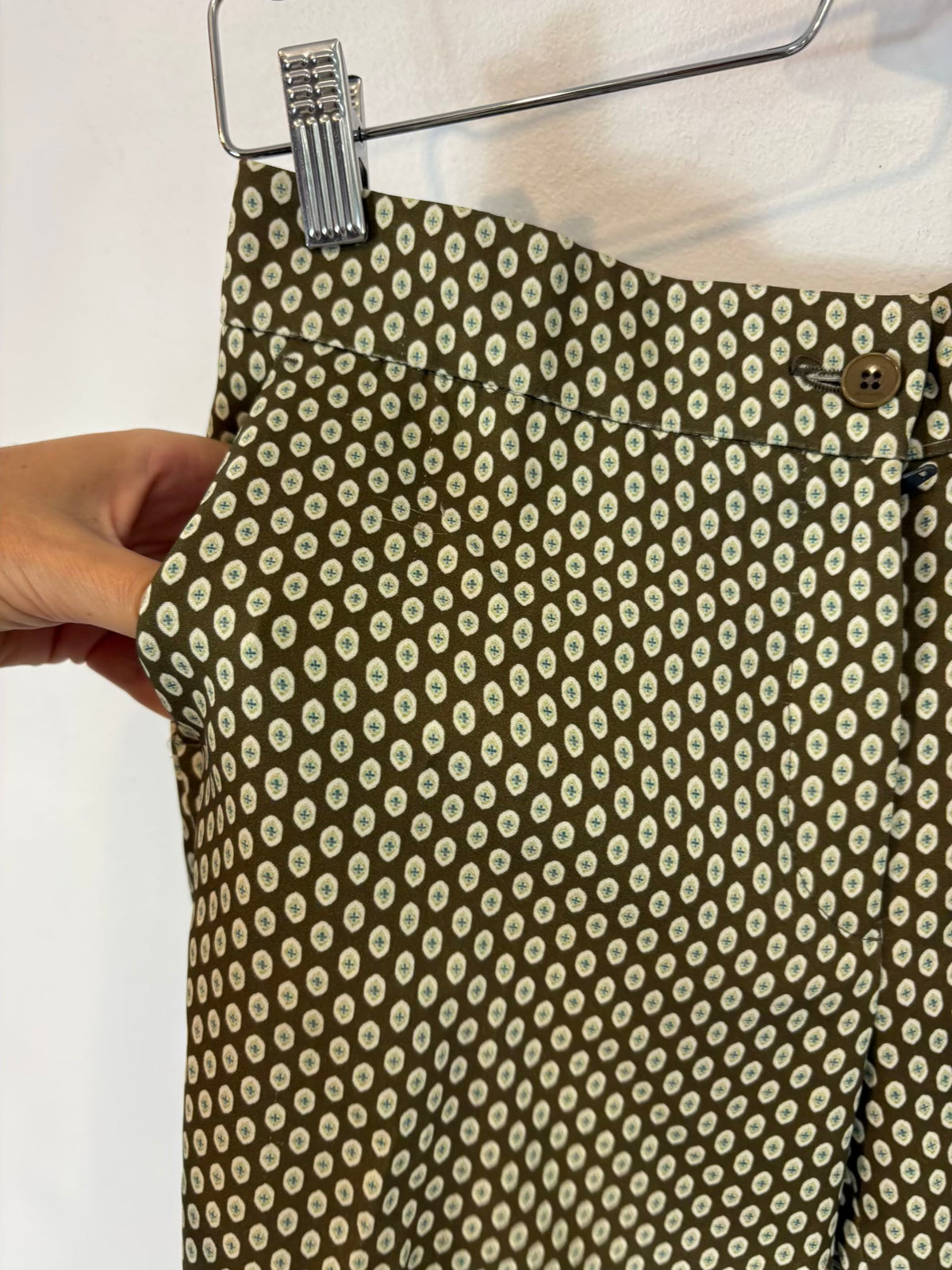 ETRO. Pantalón pinzas estampado fluido