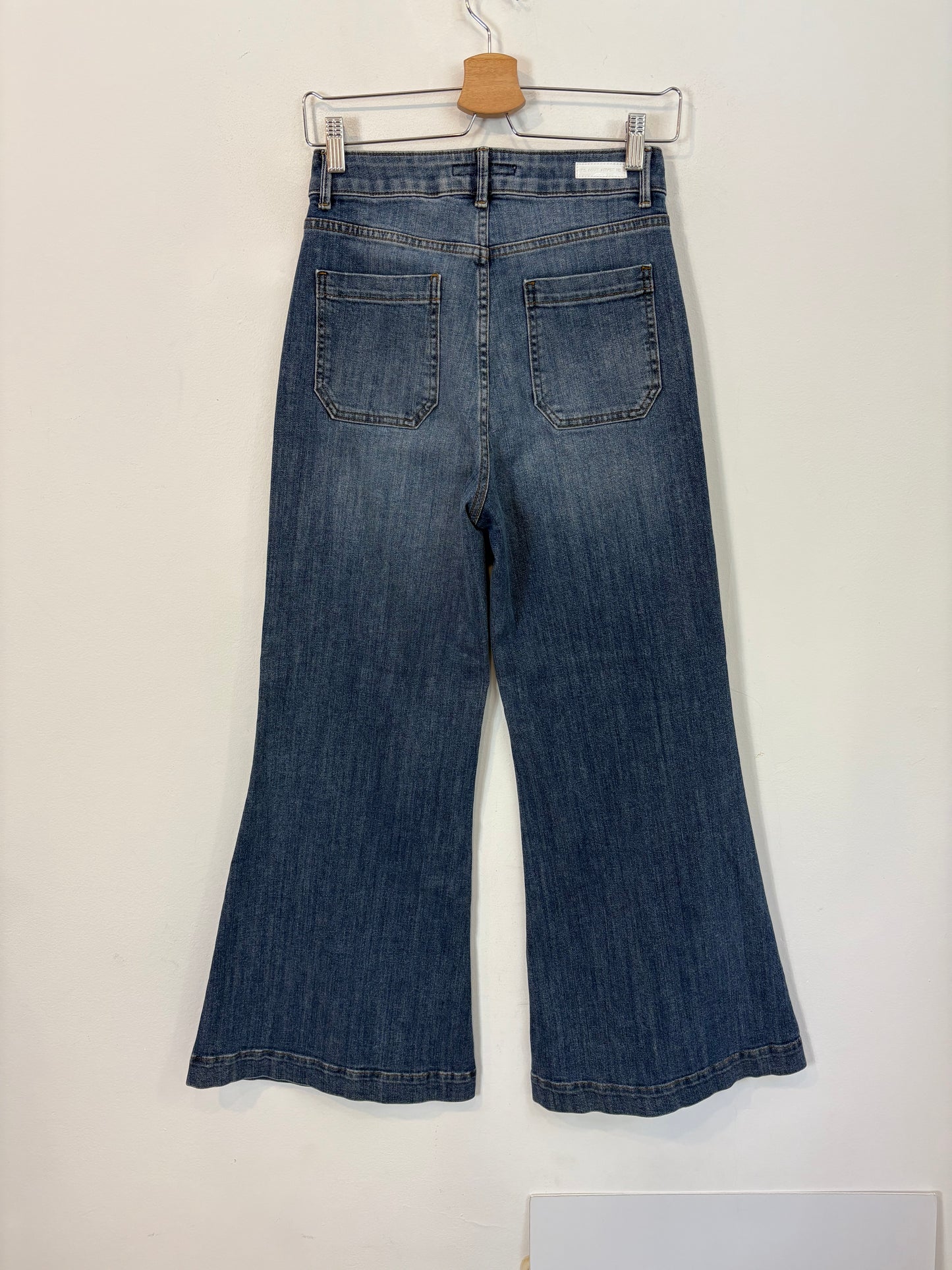 PS. DONTFORGETME. Denim pata ancha bolsillos