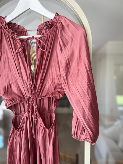 ZARA. Vestido largo aberturas. T XS