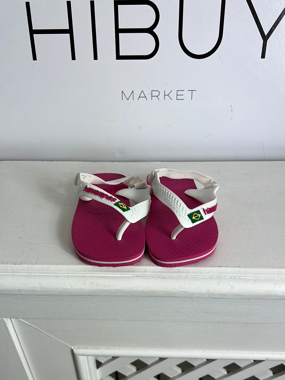 HAVAIANAS. Pink and white flip-flops. Size 20