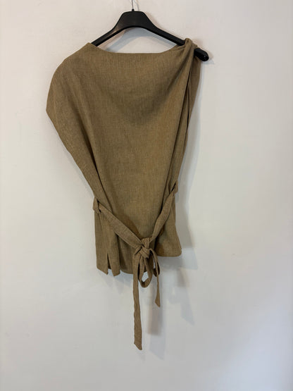 ZARA. Conjunto de lino marrón