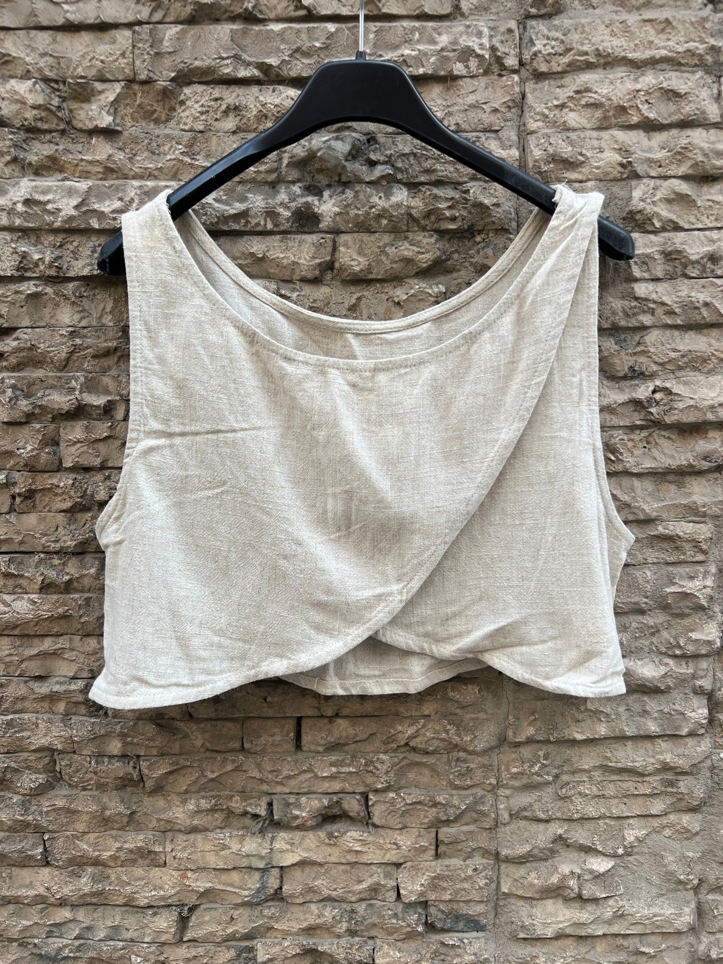 OTRAS. Top beige espalda TU(s)