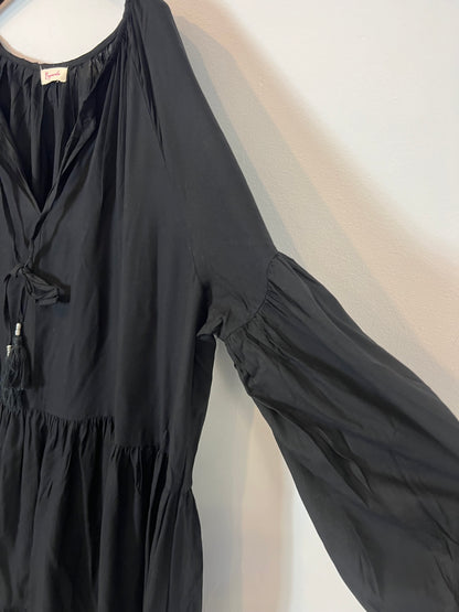 BUGANVILIA. Long black dress, size 3XL