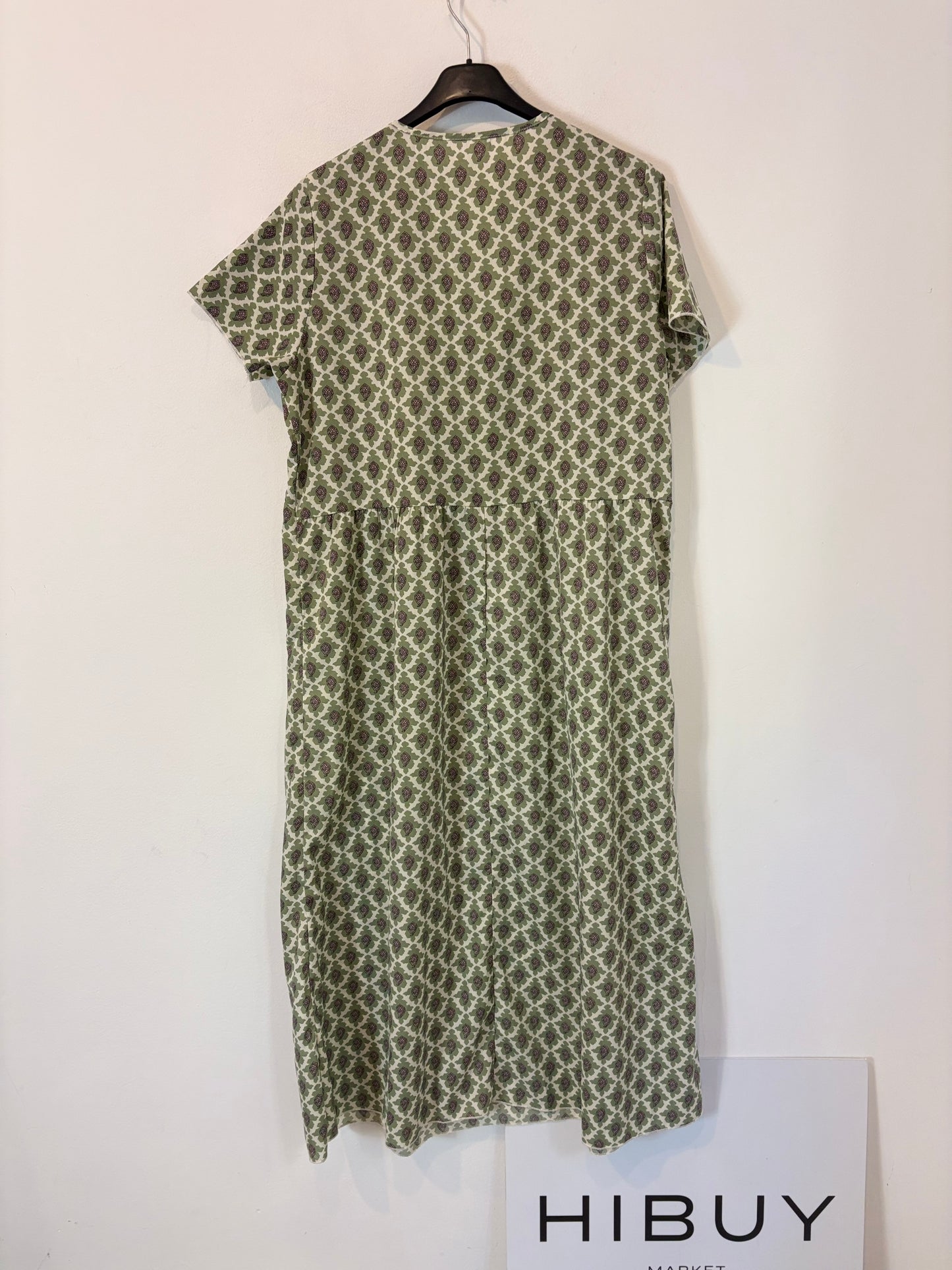 OTRAS. Vestido midi estampado verdes. T S/M