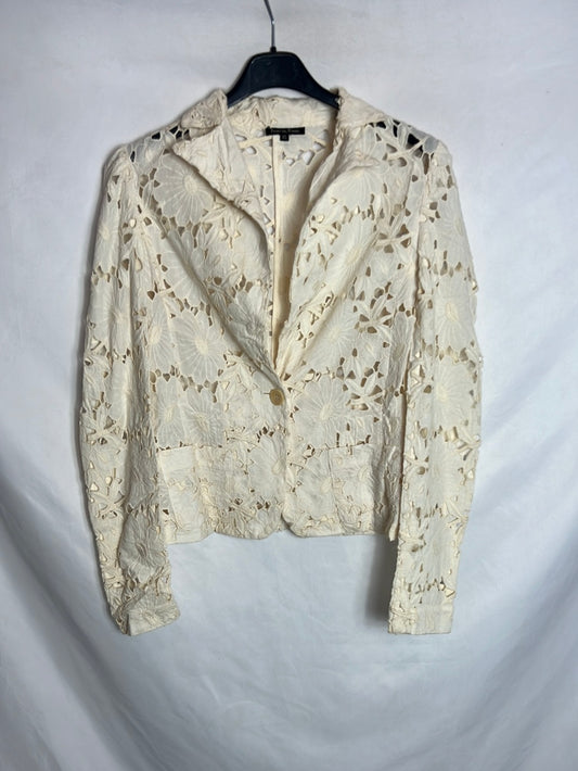 PEDRO DEL HIERRO. Beige die-cut TS jacket