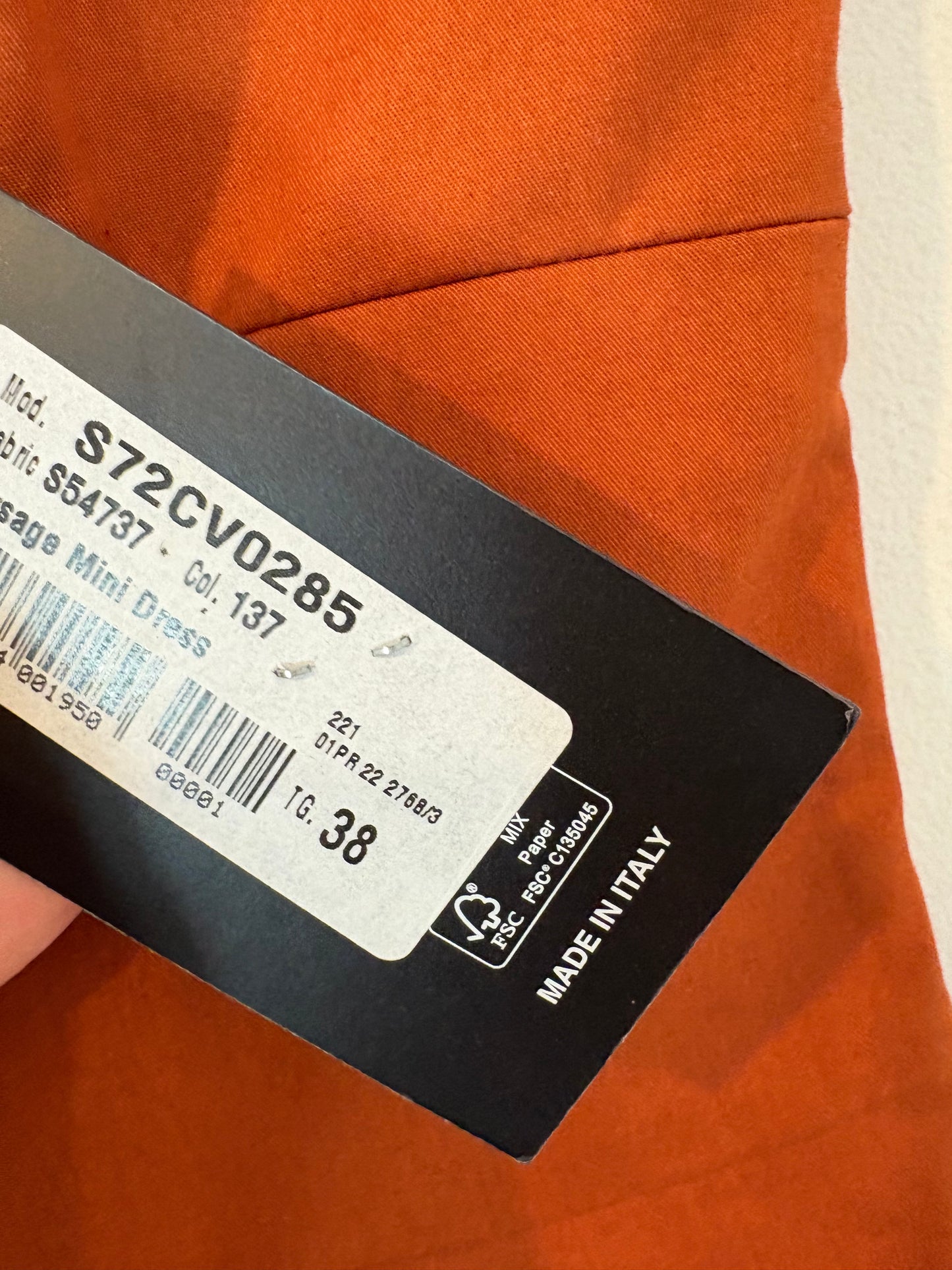 MASSIMO DUTTI. Short green skirt with pocket T.xs