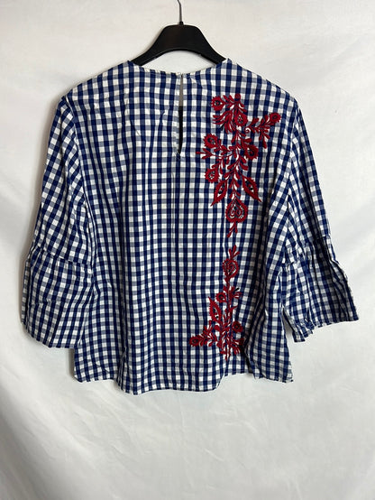 ZARA. Blusa cuadros vichy bordados rojos. T M