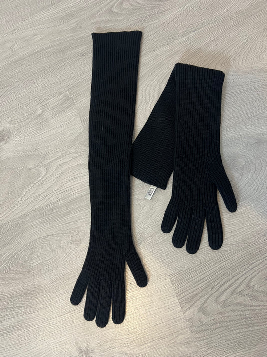 STELLA McCARTNEY. Guantes negro punto