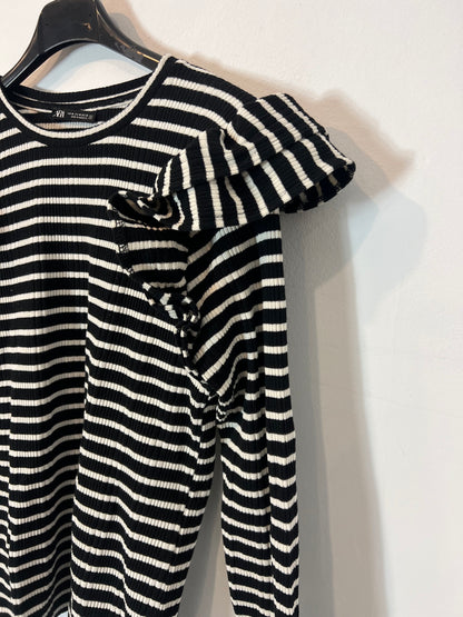 ZARA. Top canalé rayas detalle hombros. T M