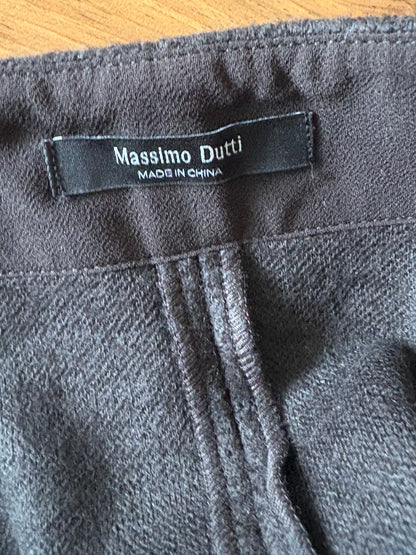 MASSIMO DUTTI. Falda midi gris con lana