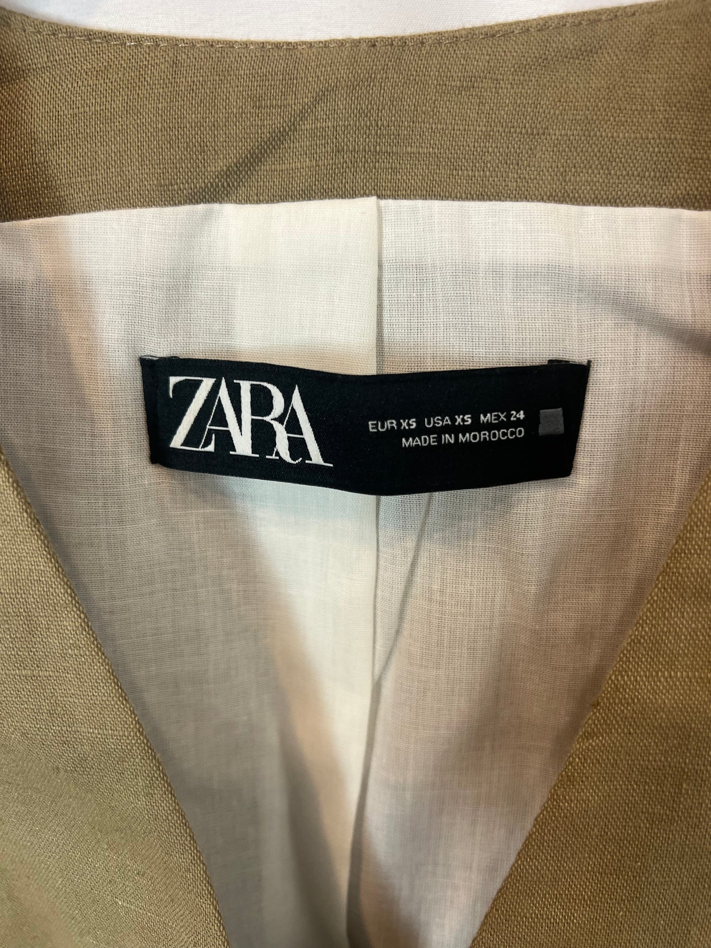 ZARA. Chaleco sastre con lino. T XS