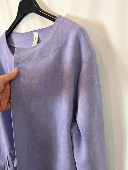 OTRAS. Chaqueta malva flecos T L