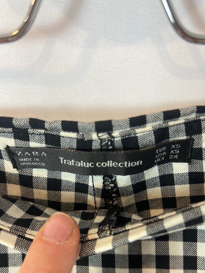 ZARA. falda pantalón cuadros vichy T.xs