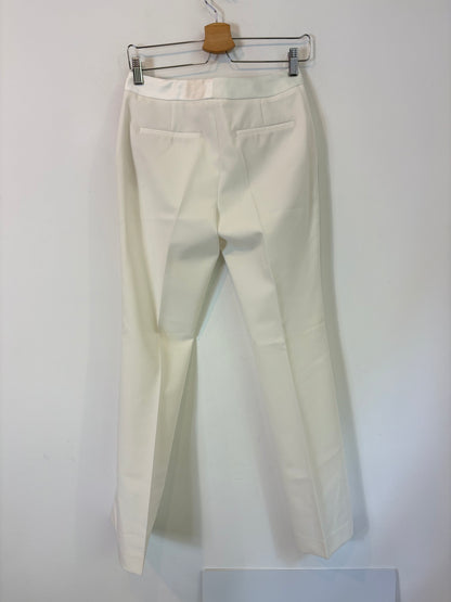 ZARA. Pantalón blanco pinzas cintura satinada. T XS
