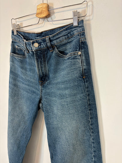 MASSIMO DUTTI. Denim recto cintura media