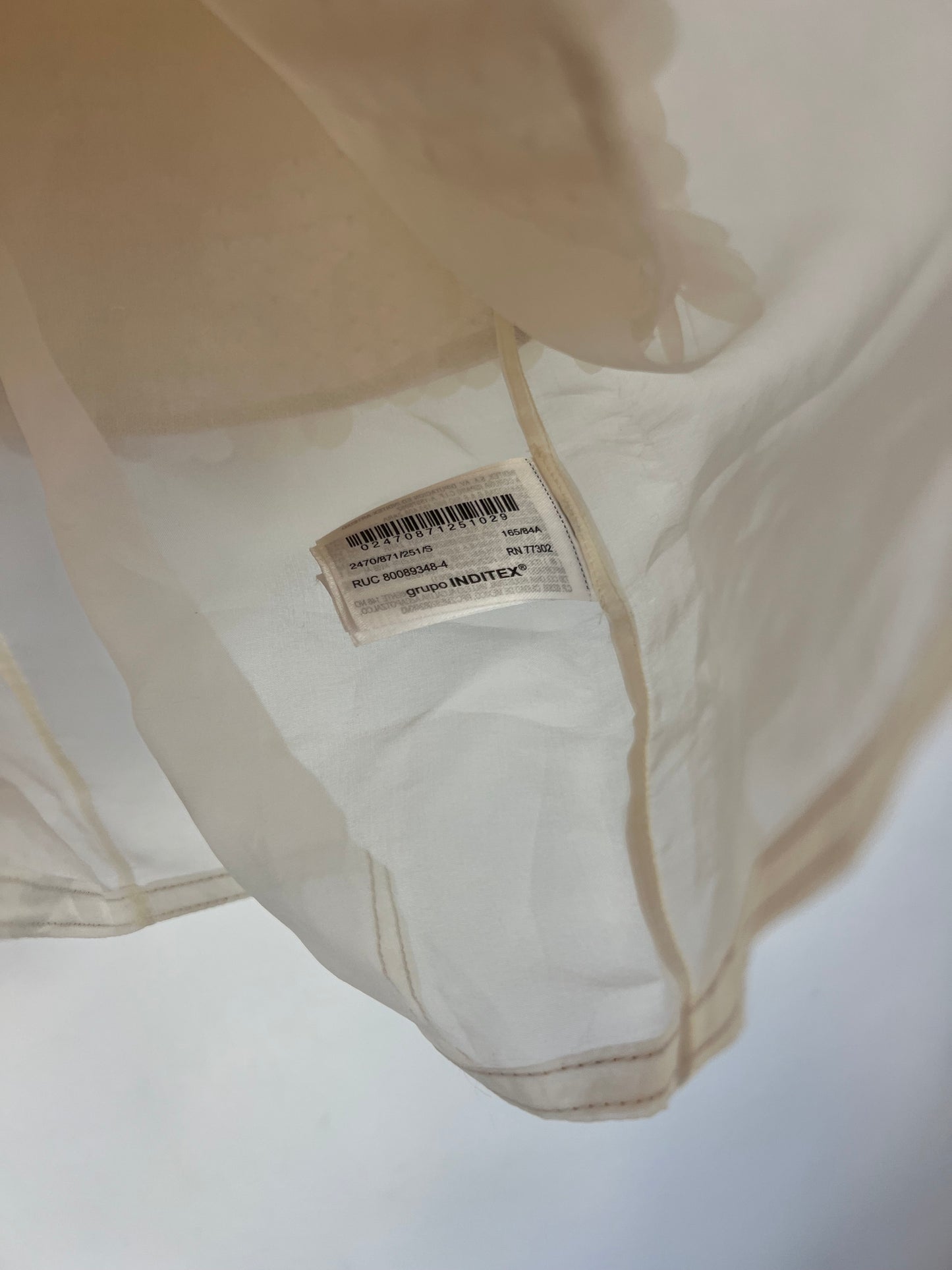 ZARA. Top tul y lentejuelas. T S