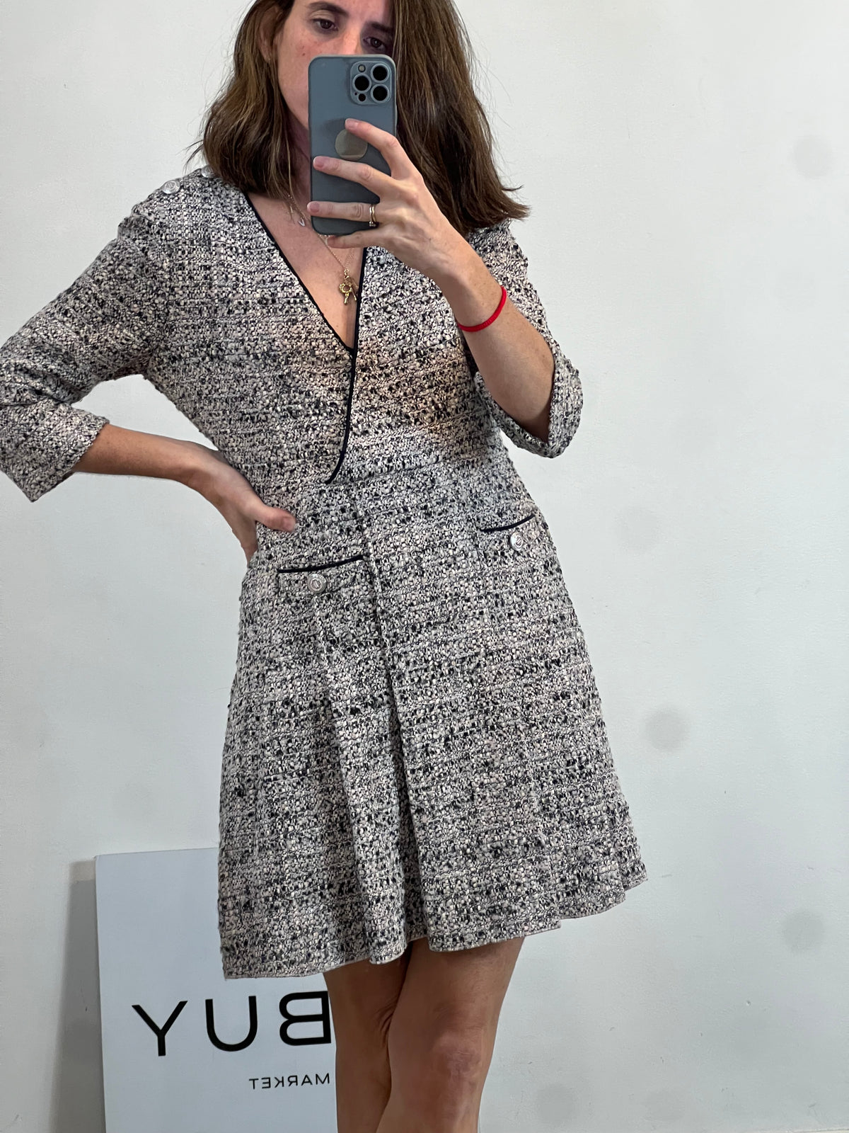 MAJE. Conjunto vestido y chaqueta tweed