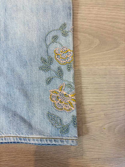 LEVI´S. Denim ancho bordados. T 5 años