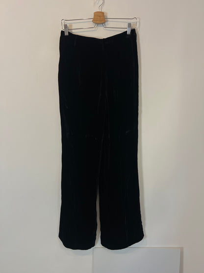 ZARA. Beige flowing blouse. Size M