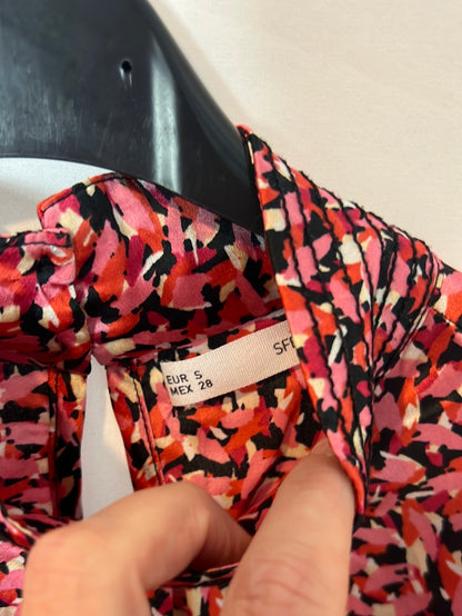 SFERA. Rose print satin blouse. T.S.