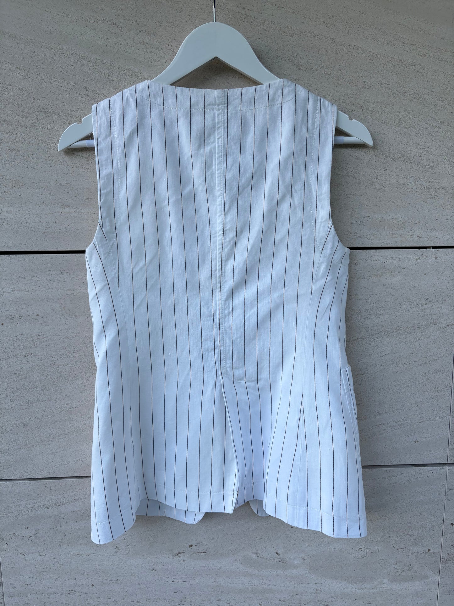 MASSIMO DUTTI. Chaleco mezcla rayas