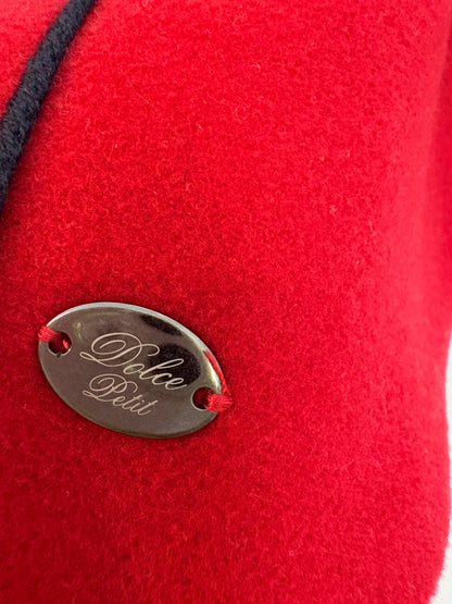 DOLCE PETIT. Capa roja botones. T 4 años