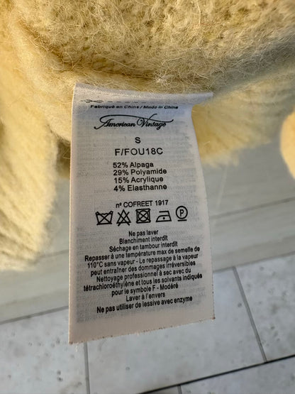 AMERICAN VINTAGE. Jersey amarillo pastel alpaca