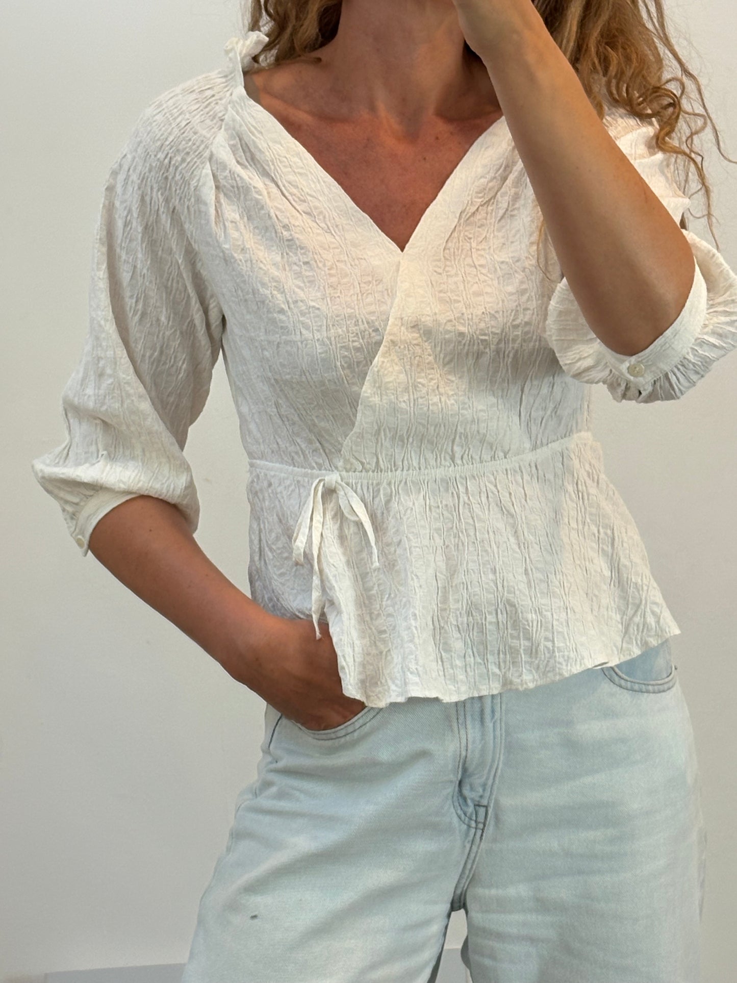 MASSIMO DUTTI. Short green skirt with pocket T.xs