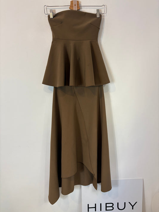 ZARA. Total look falda y top asimétrico