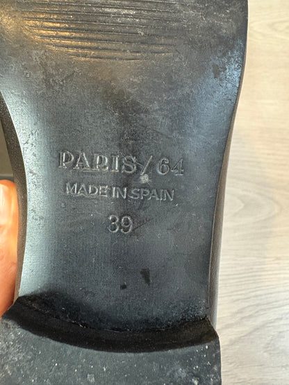 PARIS 64. Mocasines negros piel. T 39