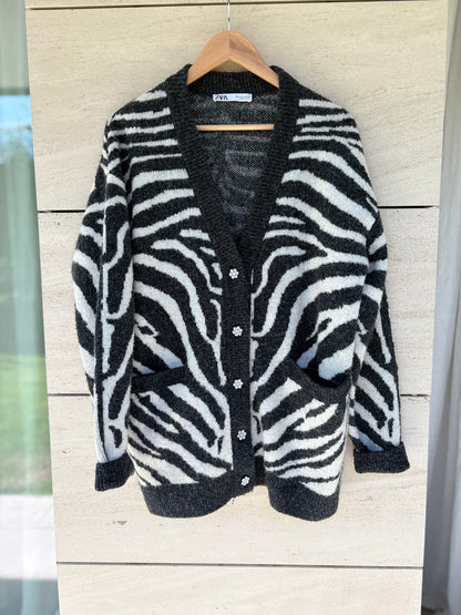 ZARA. Coral beaded jacket. TS