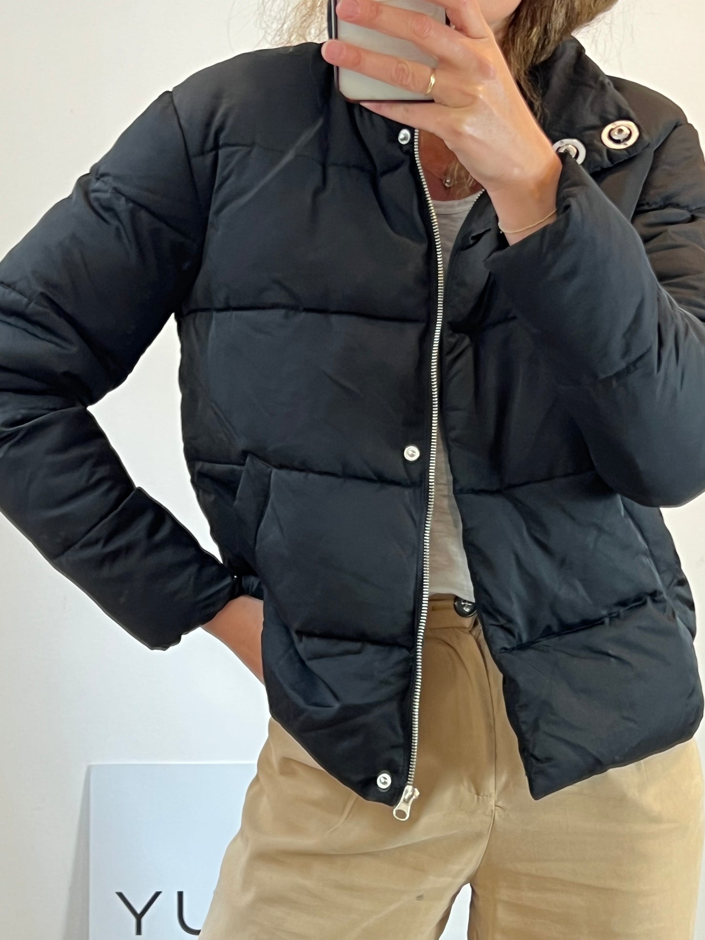 KIABI. Plumas negro T.38