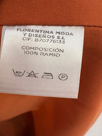 FLORENTINA. Total look lino teja