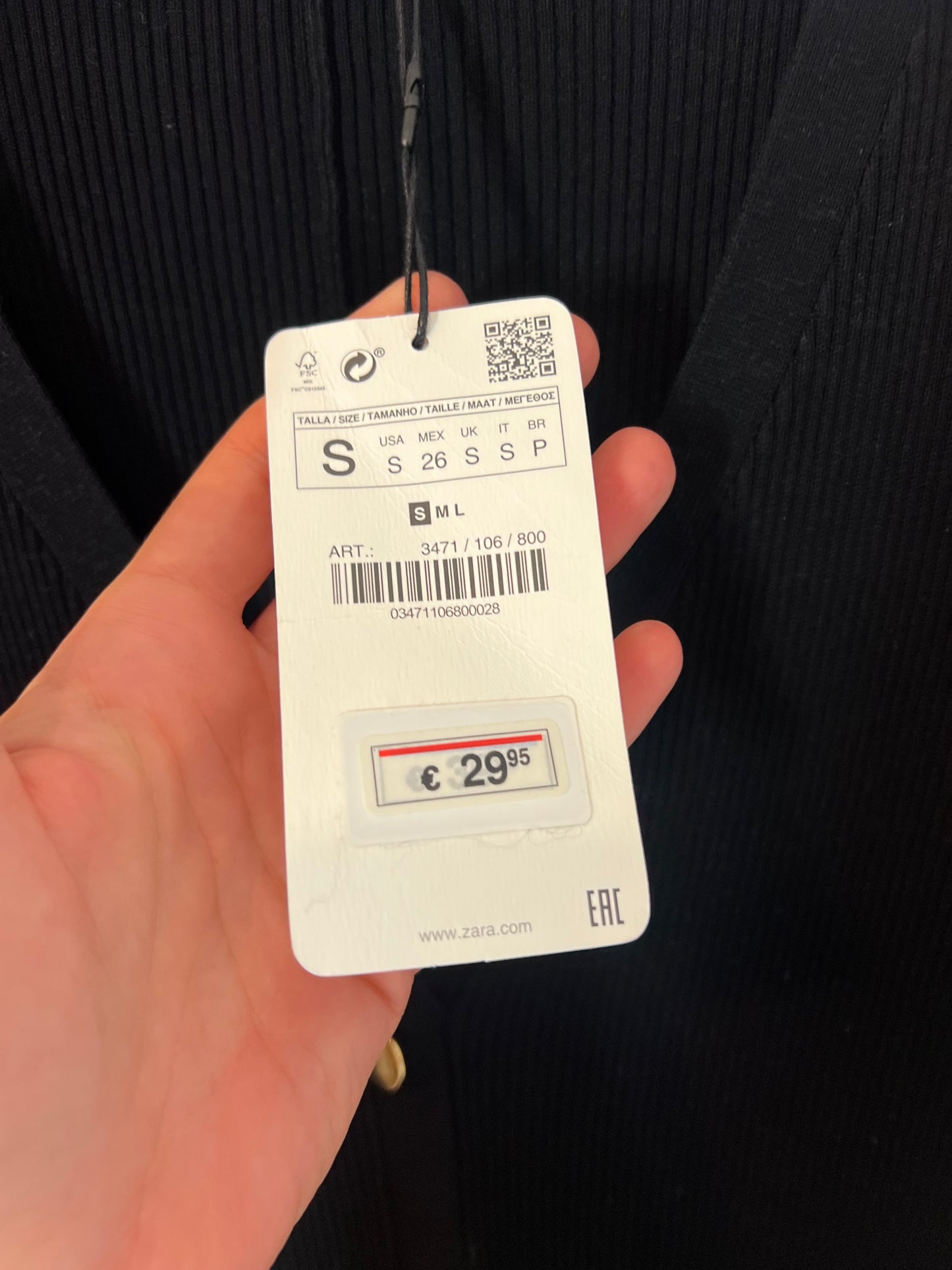 ZARA. Vestido largo canalé botones dorados. T S