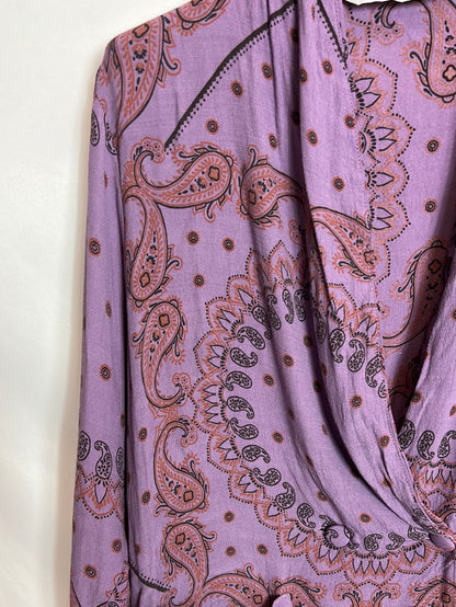 ZARA. Blusa estilo blazer amebas T.XS