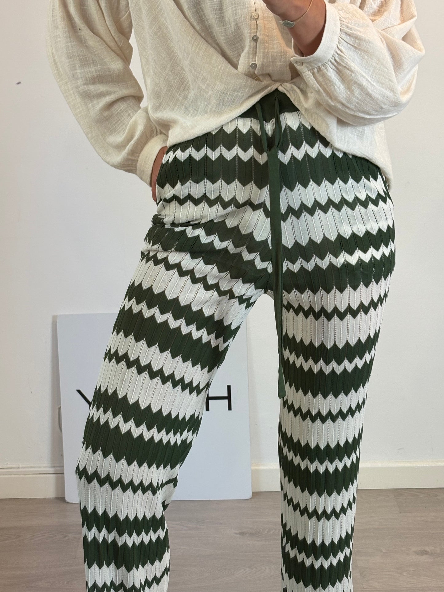 PAROSH. Pantalón punto rayas T.u (36)