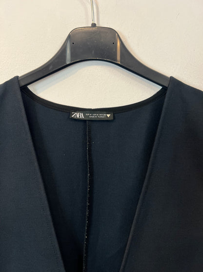 ZARA. Mono azul fluido