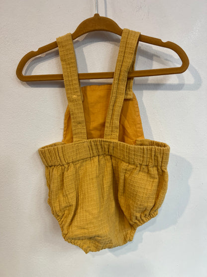 COCONUT. Ranita textura mostaza. T 3-6 meses